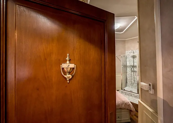 Downtown Luxury - Termini Train Station Rom