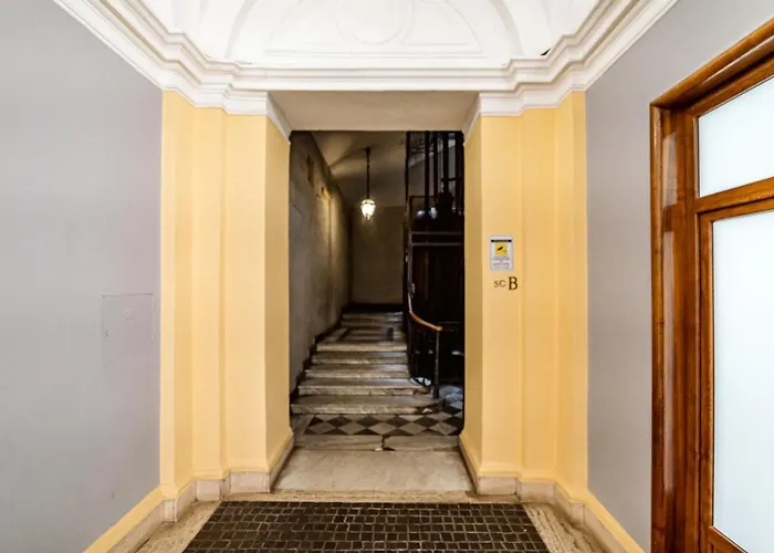 Downtown Luxury - Termini Train Station 3*