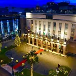 Downtown Luxury - Termini Train Station 3*