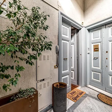 Bed and Breakfast Downtown Luxury - Termini Train Station