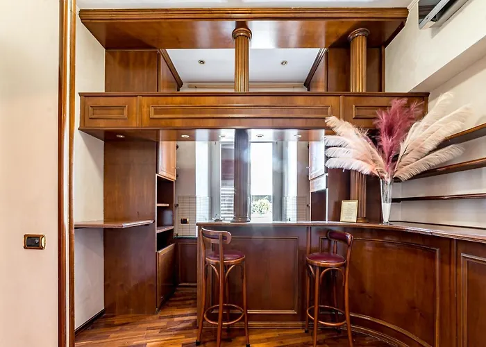 Downtown Luxury - Termini Train Station Bed and Breakfast Ρώμη