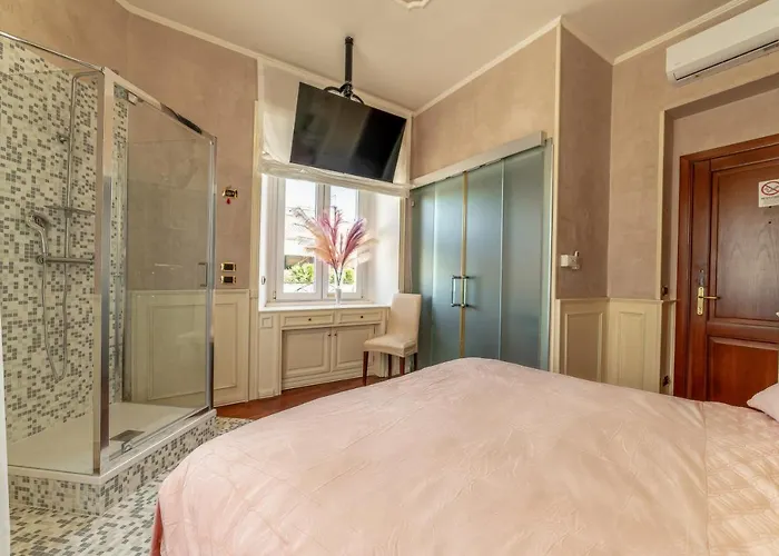 Downtown Luxury - Termini Train Station 3*